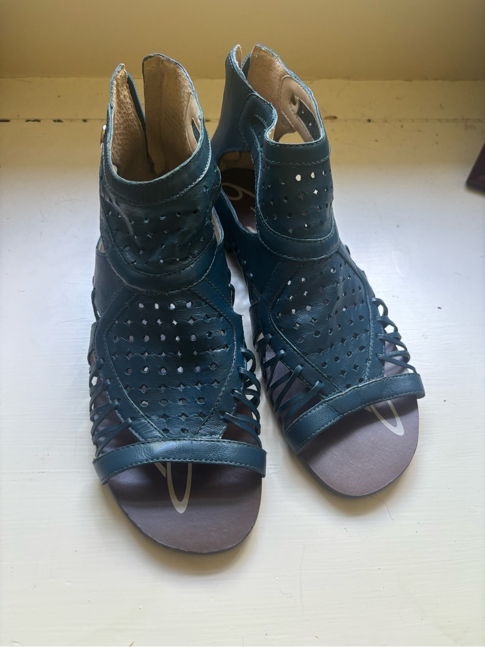 Boutique 9 Teal Perforated Leather Cutout Sandals